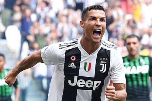 Ronaldo chỉ còn thiếu danh hiệu Coppa Italia