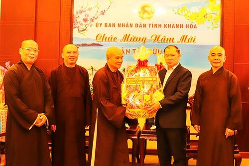 Ban Trị sự Giáo hội Phật giáo Việt Nam tỉnh: Chúc Tết lãnh đạo tỉnh