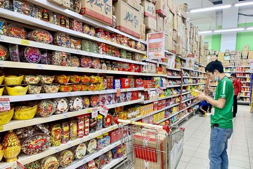 Tết Nguyên đán: Hàng Việt lên ngôi