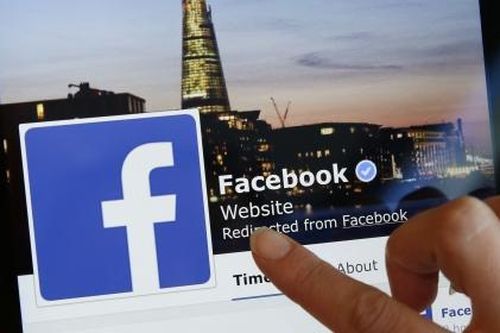 Nỗi khổ của nhân viên duyệt nội dung mạng xã hội Facebook