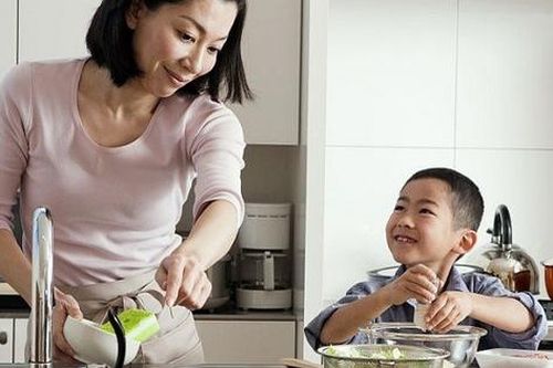 Sức mạnh của thói quen tốt mỗi ngày bố mẹ tạo cho con