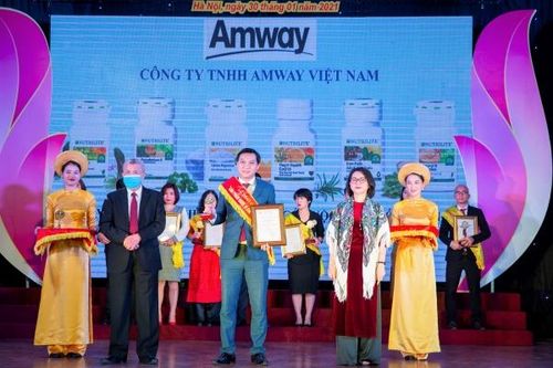 Amway Việt Nam lần thứ 8 nhận giải 'Sản phẩm vàng vì sức khỏe cộng đồng'