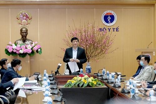 Bộ trưởng Bộ Y tế: Các địa phương phải nâng cao hơn 1 mức, nhanh hơn 1 mức trong phòng chống dịch