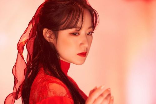 Shuhua (G)I-DLE ngày càng mất điểm: Nhan sắc đỉnh cao cũng không cứu được tài năng và tính cách?