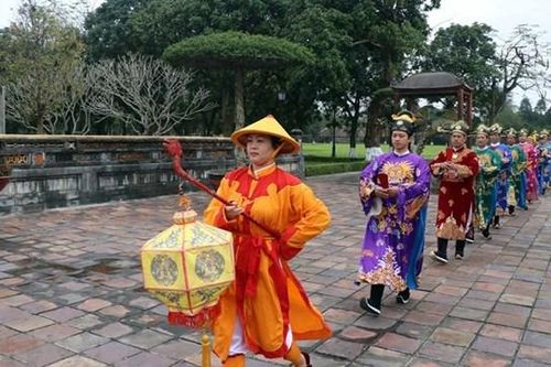 Sân khấu hóa lễ Tết Nguyên đán thời Nguyễn