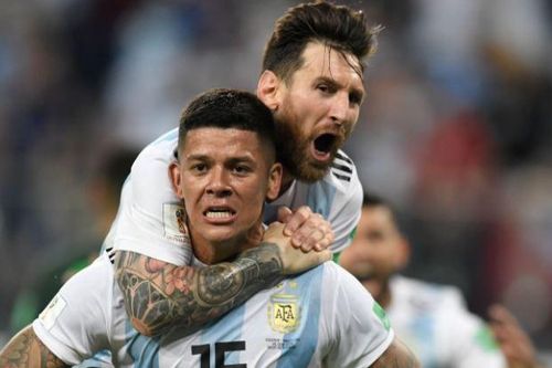 Hậu vệ Argentina rời MU dưới dạng tự do
