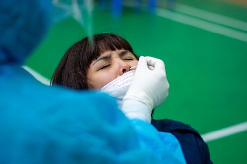 Xét nghiệm cho hơn 5.400 công nhân của Vàng Danh