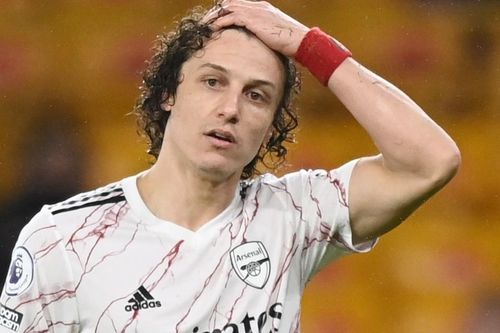 Terry bênh vực David Luiz sau tấm thẻ đỏ tranh cãi