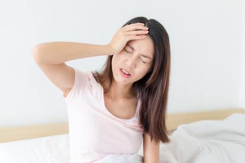 Nguyên nhân gây đau đầu ngày Tết