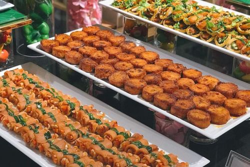 Nhà hàng buffet chay đổi vị cuối năm