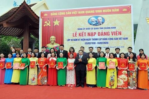 Quảng Ninh đảm bảo số lượng đảng viên mới hàng năm đạt 3-3,5%