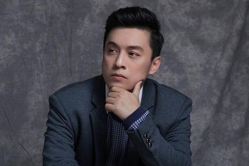 Lam Trường chào xuân 2021 bằng liveshow 'Bên em mùa xuân'