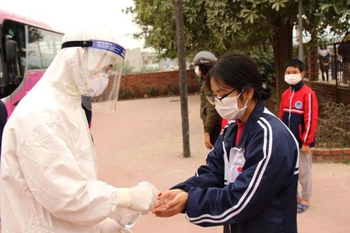 Việt Nam công bố 19 ca Covid-19 lây nhiễm cộng đồng tại 3 tỉnh