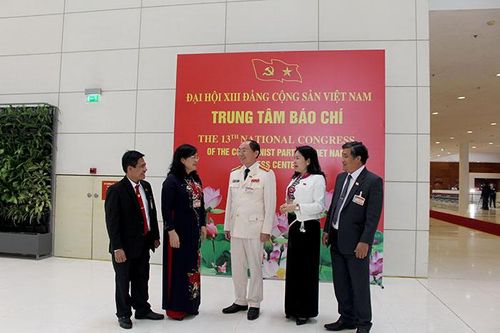 Ðộng lực đưa đất nước phát triển giàu mạnh