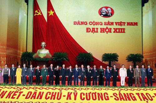 Đảng ta thật là vĩ đại!