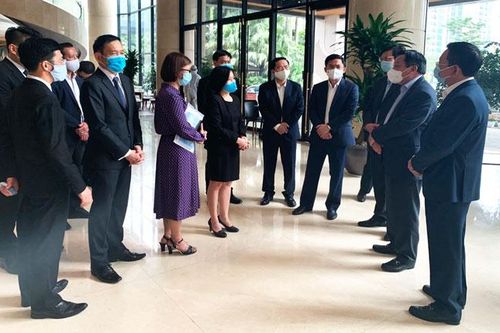 Đồng chí Nguyễn Văn Phong kiểm tra công tác phòng, chống dịch Covid-19 ở quận Nam Từ Liêm