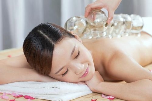 Giác hơi điều trị cảm lạnh