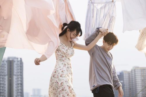 Đón mùa Valentine, Chi Dân chính thức tiết lộ mẫu 'người yêu lý tưởng' qua ca khúc mới cực ngọt ngào