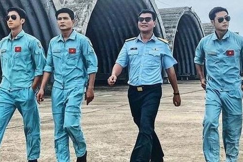 'Yêu hơn cả bầu trời'