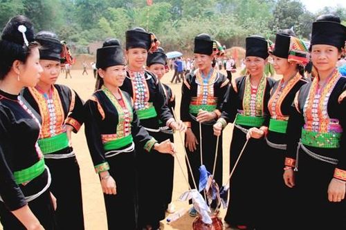 Đồng bào Khơ Mú với điệu hát Tơm