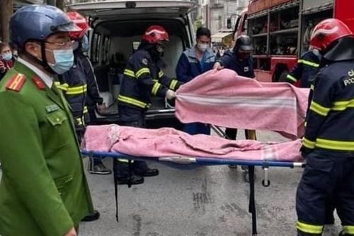 4 sinh viên tử vong trong vụ cháy nhà do hóa vàng