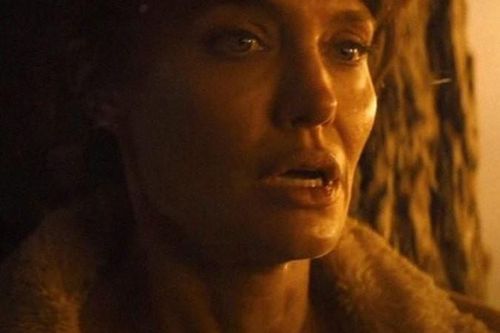 Phim mới của Angelina Jolie ra mắt vào tháng 5
