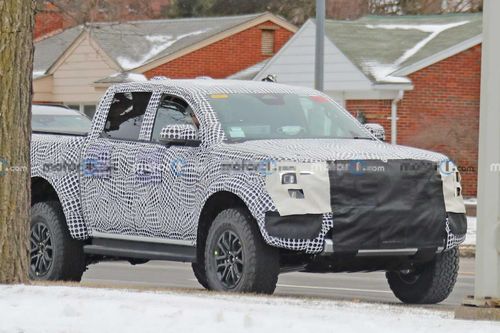 Ford Ranger Raptor thế hệ mới lần đầu bị lộ ảnh chạy thử