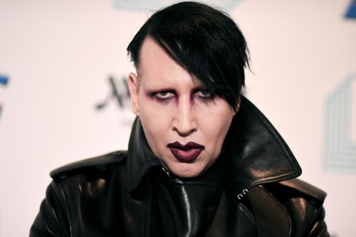 Người phụ nữ thứ 9 chỉ trích rocker Marilyn Manson