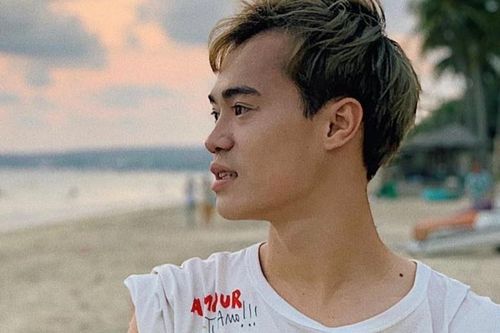 Văn Toàn chưa thể về Hải Dương ăn Tết