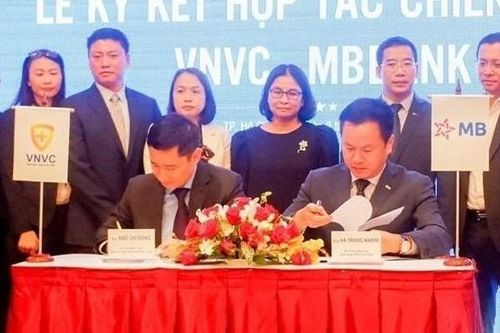 MBBank hợp tác hệ thống tiêm chủng VNVC