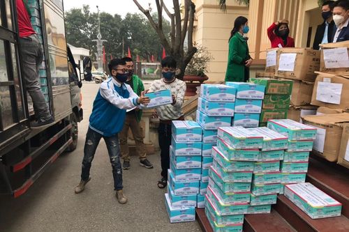 Nestlé Việt Nam sát cánh cùng tuyến đầu phòng, chống đại dịch