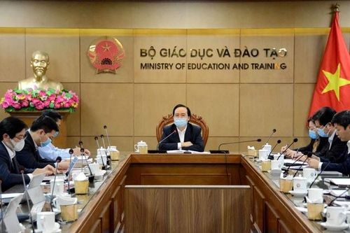 Bộ trưởng Phùng Xuân Nhạ: Kích hoạt dạy học trực tuyến, bảo đảm chất lượng
