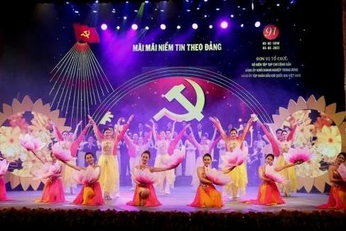 Petrovietnam đồng hành cùng chương trình nghệ thuật 'Mãi mãi niềm tin theo Đảng'