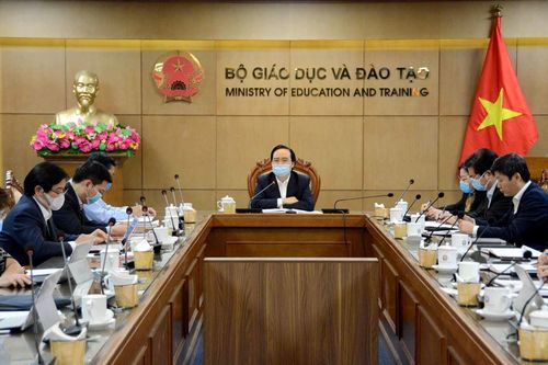 Kích hoạt việc dạy trực tuyến trong toàn ngành giáo dục