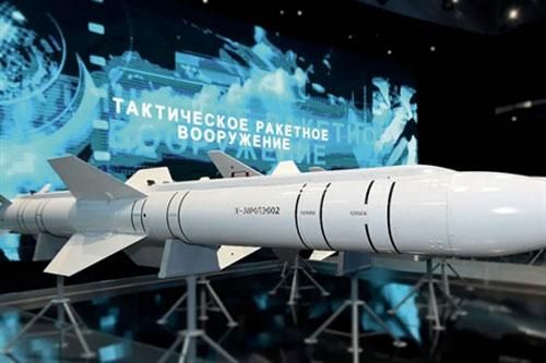 Hé lộ khả năng siêu tên lửa Grom-E trang bị cho Okhotnik