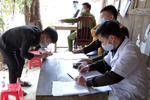 Điện Biên Đông thành lập 2 chốt kiểm soát dịch bệnh Covid-19