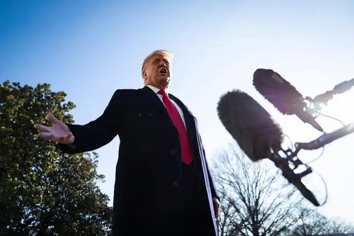 Ông Trump bất ngờ rút khỏi nghiệp đoàn SAG-AFTRA