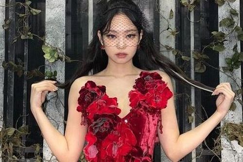 Sự trở lại của HyunA và BlackPink