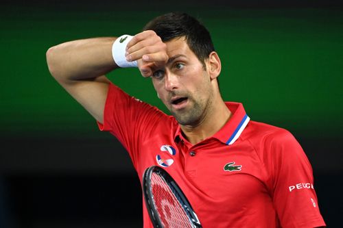 Djokovic gặp khó tại Australian Open