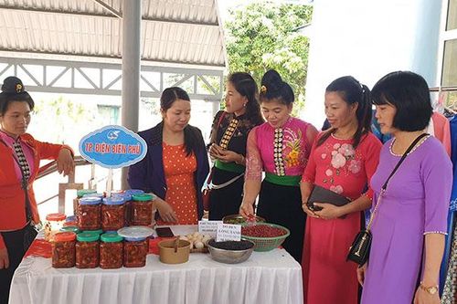 'Ðiểm tựa' cho phụ nữ tự tin khởi nghiệp