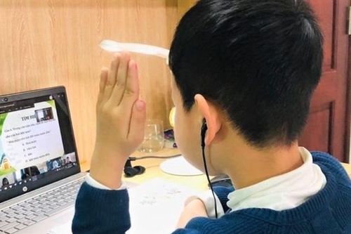 Hóa giải khó khăn khi dạy học trực tuyến