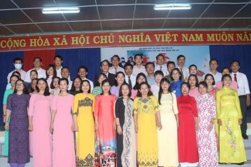 Trường THPT DTNT Đông Gia Lai tích cực ứng dụng CNTT trong quản lí và dạy học