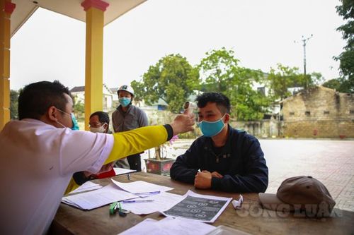 Nghệ An: Đề nghị người dân tố giác người đến từ vùng dịch mà cố ý che giấu, không khai báo