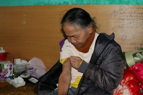 Khoảng lặng ở xóm chạy thận những ngày giáp Tết