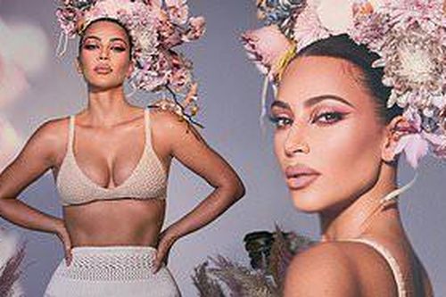 Kim 'siêu vòng ba' như nữ thần gợi cảm với vương miện hoa cỡ lớn