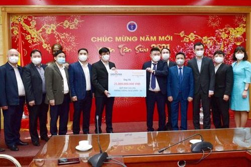 LienVietPostBank và Thaiholdings trao tặng 21 tỷ đồng mua vaccine ngừa COVID