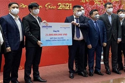 LienVietPostBank và Thaiholdings tặng 21 tỷ đồng cho Quỹ mua Vaccine ngừa Covid-19