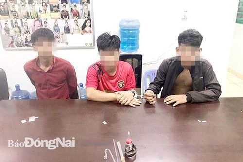 Bắt nhóm đối tượng tàng trữ ma túy