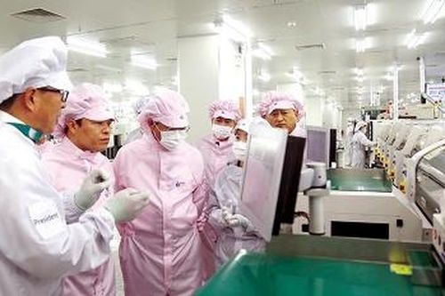 Đột phá để tạo niềm tin thu hút doanh nghiệp