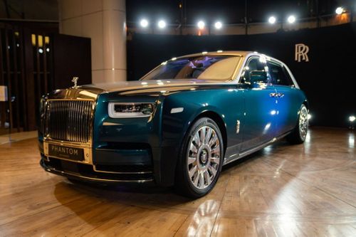 Phantom Iridescent Opulence - Phiên bản Rolls-Royce với 'The Gallery' chưa từng có